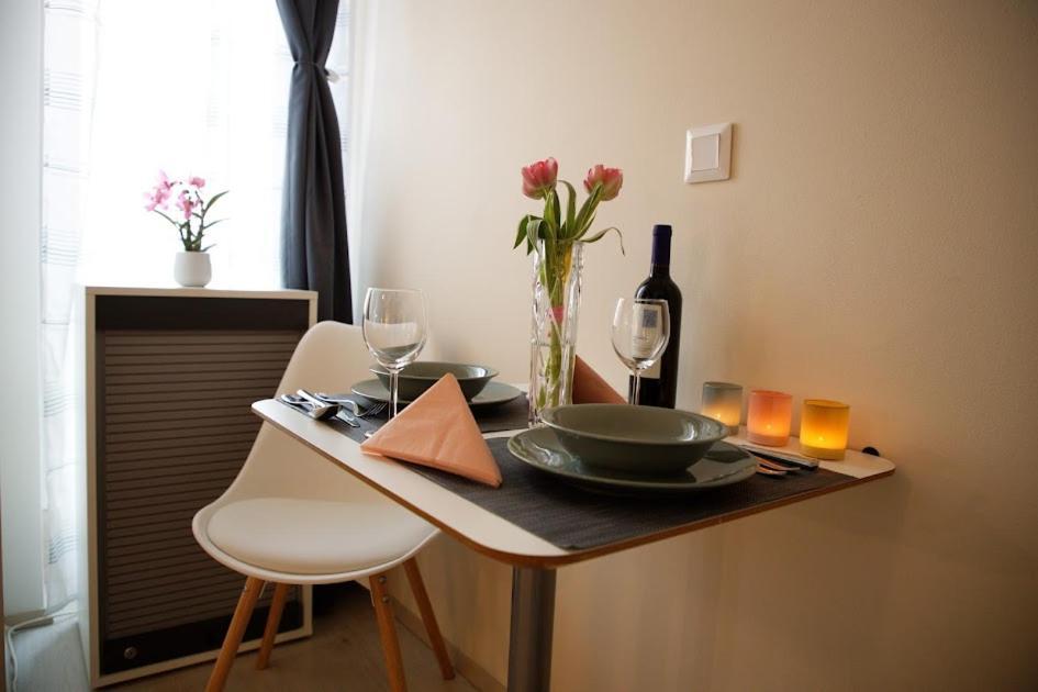 Cosy Studio, 15Min To Old Centre, Self-Check In, Free Wifi, Welcome Drink! Prague Ngoại thất bức ảnh